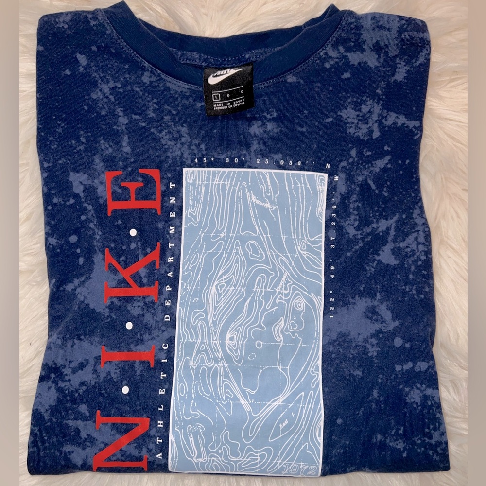 ✨Nike Cropped T-shirt✨